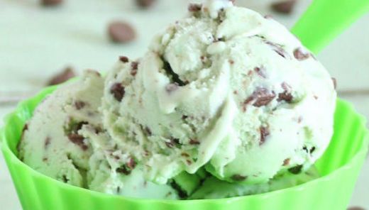 Naneli Dondurma Tarifi ve Malzemeleri